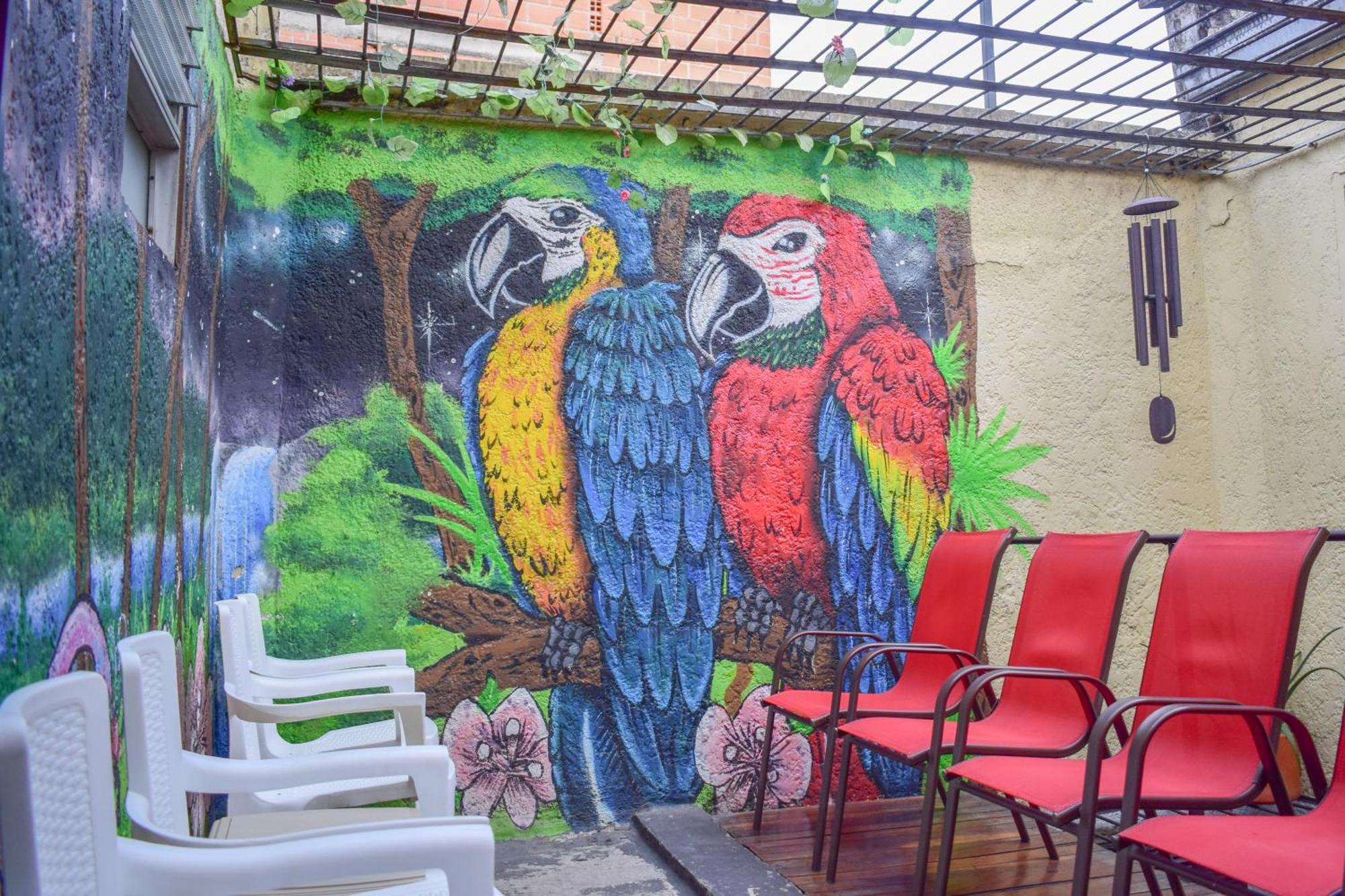 Key West Hostel Medellin Exterior photo